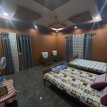 Deka'S Homestay Tezpur Esterno foto
